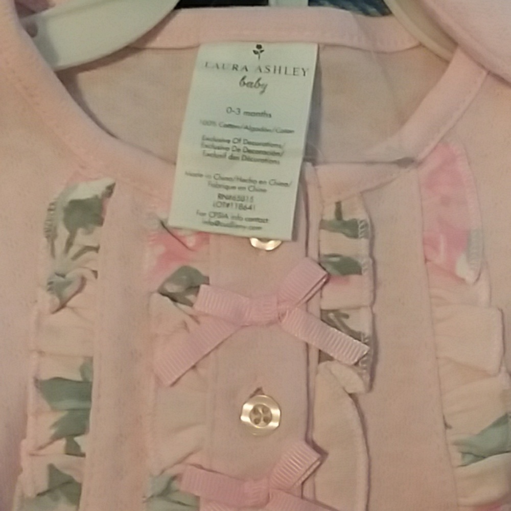 Baby Girl Outfit - Picture 3 of 5